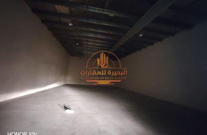 Warehouse - Studio - 1 Bathroom for rent in Industrial Area 15 - Sharjah Industrial Area - Sharjah