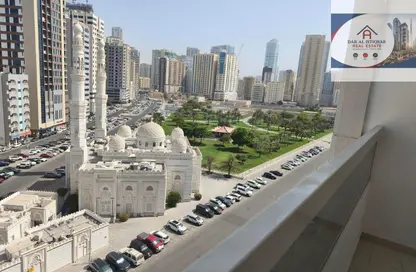 Apartment - 1 Bedroom - 2 Bathrooms for rent in Riviera Tower - Al Majaz 3 - Al Majaz - Sharjah