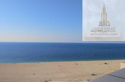Apartment - 3 Bedrooms - 4 Bathrooms for sale in Corniche Tower - Ajman Corniche Road - Ajman Apartment - 3 Bedrooms - 4 Bathrooms for sale in Corniche Tower - Ajman Corniche Road - Ajman
