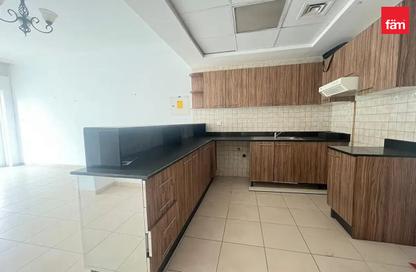 Apartment - 1 - 2 for rent in Burj Al Nujoom - Downtown Dubai - Dubai