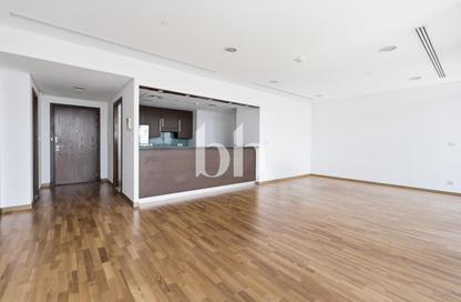 Apartment - 2 - 2 for rent in Burj Daman - DIFC - Dubai