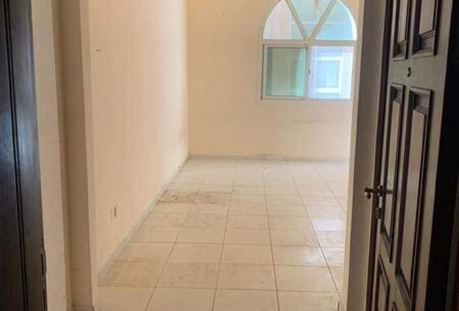 96527582 - Property Image 2
