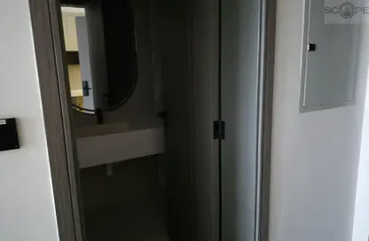 Apartment - 1 Bedroom - 2 Bathrooms for rent in Emerald Vision Tower - Jumeirah Village Triangle - Dubai