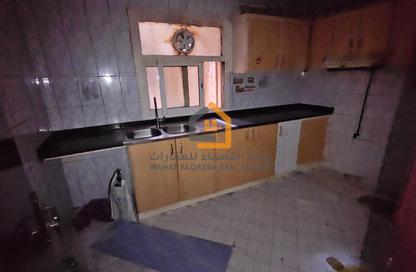 Apartment - 2 Bedrooms - 2 Bathrooms for rent in Qasimia 10 building - Al Mahatta - Al Qasimia - Sharjah