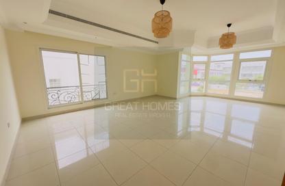 Villa - 5 Bedrooms - 5 Bathrooms for rent in Umm Suqeim 2 Villas - Umm Suqeim 2 - Umm Suqeim - Dubai Villa - 5 Bedrooms - 5 Bathrooms for rent in Umm Suqeim 2 Villas - Umm Suqeim 2 - Umm Suqeim - Dubai