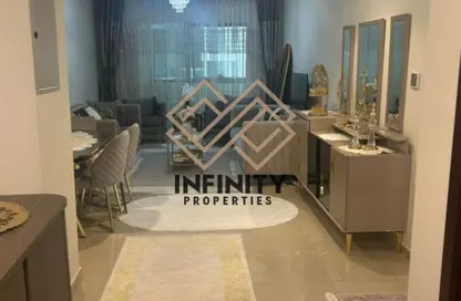 شقة - 2 غرف نوم - 3 حمامات للبيع في برج كونكر - شارع الشيخ مكتوم بن راشد - عجمان