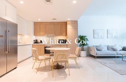 Apartment - 2 Bedrooms - 3 Bathrooms for sale in Beach Vista Tower 2 - Beach Vista - EMAAR Beachfront - Dubai Harbour - Dubai