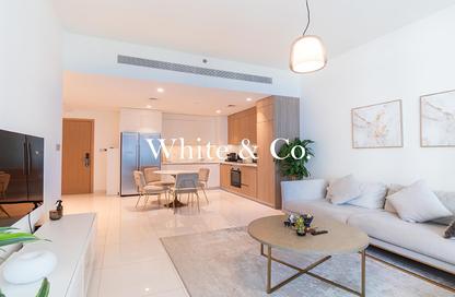 Apartment - 2 Bedrooms - 3 Bathrooms for sale in Beach Vista Tower 2 - Beach Vista - EMAAR Beachfront - Dubai Harbour - Dubai
