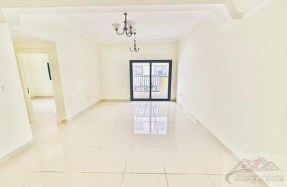 Apartment - 1 Bedroom - 2 Bathrooms for rent in Muwaileh 29 Building - Muwaileh - Sharjah