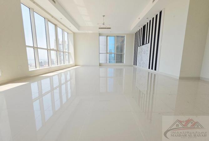 128351613 - Property Main Image