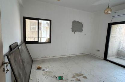 Apartment - 3 Bedrooms - 3 Bathrooms for rent in Abu Shagara building - Abu shagara - Sharjah