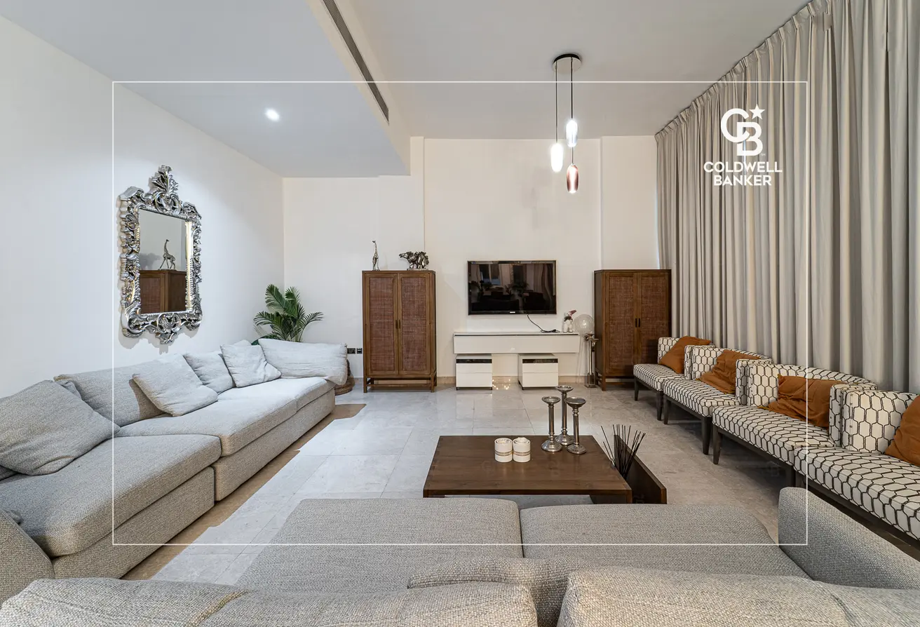 165031460 - Property Main Image