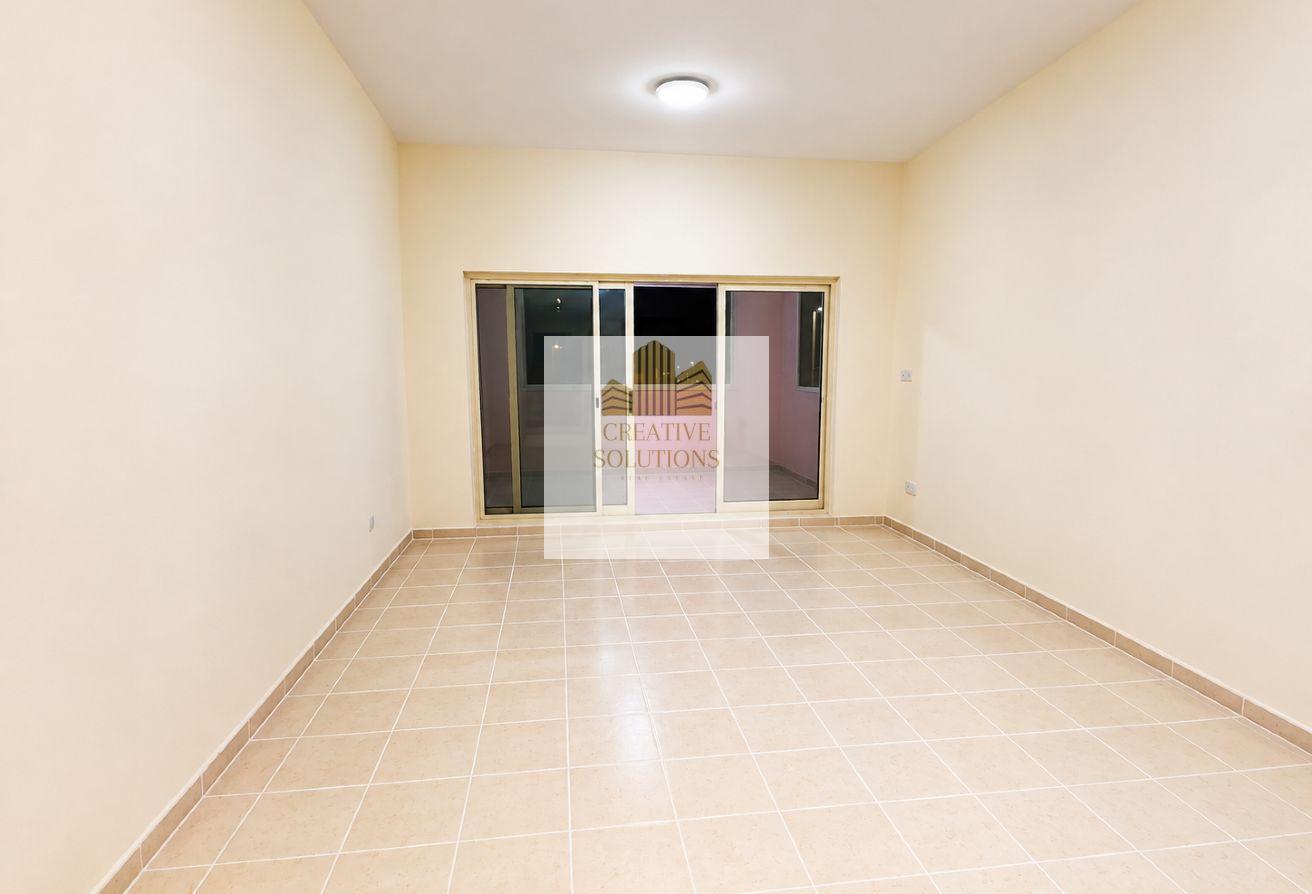 CHILLER FREE BOX BALCONY STUDIO CLOSED KITCHEN photo 4