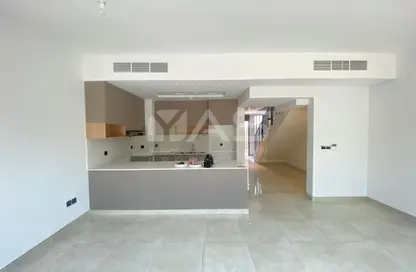 تاون هاوس - 2 غرف نوم - 4 حمامات للبيع في فالكون ايلاند نورث - جزيرة فالكون - قرية الحمرا - رأس الخيمة