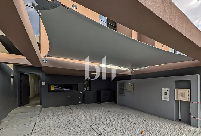 156914570 - Property Image 2