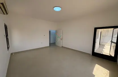 Apartment - 4 Bedrooms - 3 Bathrooms for rent in Al Manaseer - Al Ain