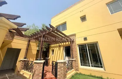 Villa - 5 Bedrooms - 5 Bathrooms for rent in Umm Suqeim 1 Villas - Umm Suqeim 1 - Umm Suqeim - Dubai