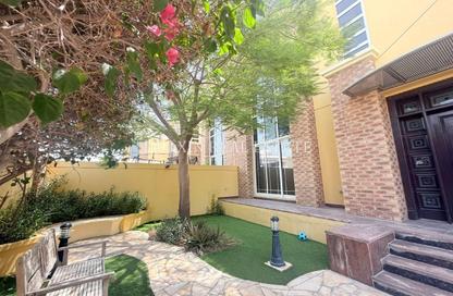 Villa - 5 - 5 for rent in Umm Suqeim 1 Villas - Umm Suqeim 1 - Umm Suqeim - Dubai
