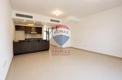 Townhouse - 2 Bedrooms - 3 Bathrooms for rent in Contemporary Style - Al Reef Villas - Al Reef - Abu Dhabi