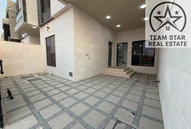 118144386 - Property Image 3
