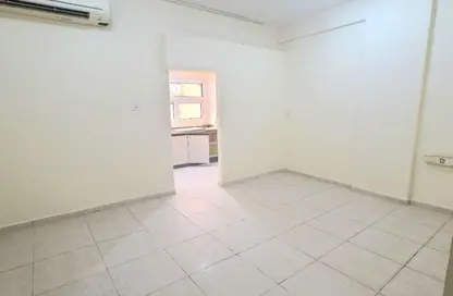 Apartment - Studio - 1 Bathroom for rent in Al Shamsi 1 - Muwaileh Commercial - Sharjah