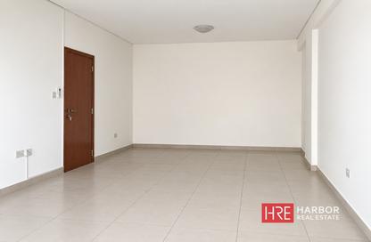 Apartment - 3 - 3 for rent in Zabeel Building - Al Karama - Bur Dubai - Dubai