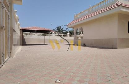 Villa - 5 Bedrooms - 7 Bathrooms for rent in Al Tala'a - Mughaidir - Sharjah