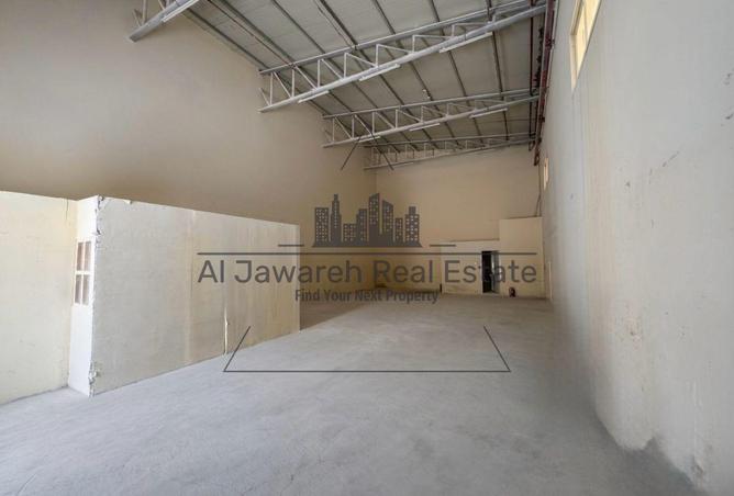 102418077 - Property Image 2