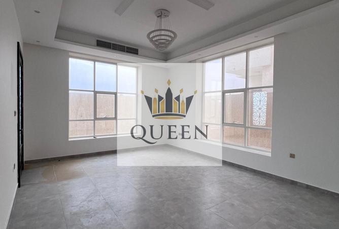 104258409 - Property Image 3