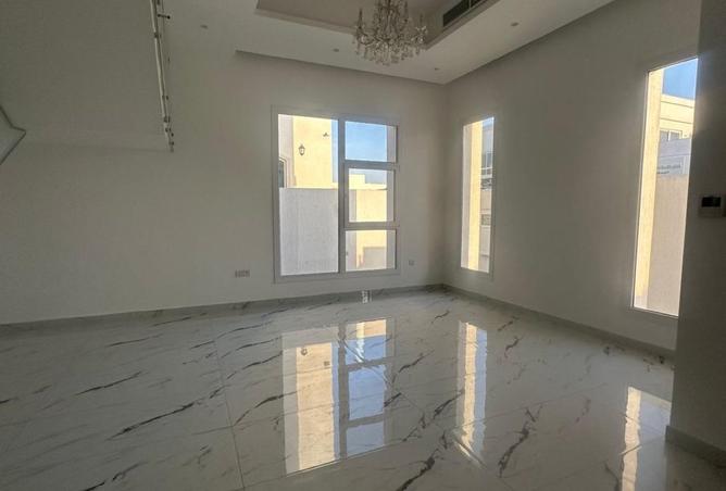 85343106 - Property Image 2