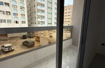 Apartment - 1 Bedroom - 2 Bathrooms for rent in Cornish Tower - Al Rumaila - Ajman