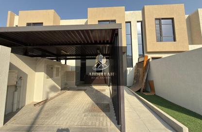 Apartment - 2 - 3 for rent in Nasma Residence - Al Tai - Sharjah