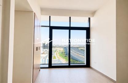 Apartment - Studio - 1 Bathroom for rent in Azizi Riviera 48 - Azizi Riviera - Meydan One - Meydan - Dubai