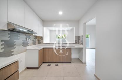 Townhouse - 3 - 3 for rent in Amaranta 2 - Amaranta - Villanova - Dubai Townhouse - 3 - 3 for rent in Amaranta 2 - Amaranta - Villanova - Dubai