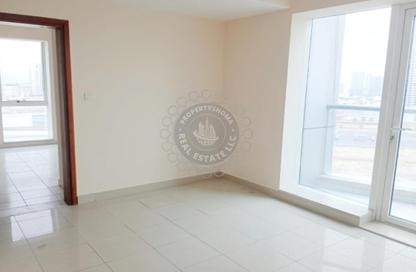 Apartment - 1 Bedroom - 2 Bathrooms for rent in Cricket Tower - Dubai Sports City - Dubai