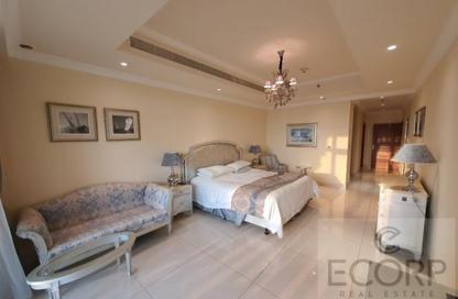 Apartment - 2 Bedrooms - 3 Bathrooms for rent in Kempinski Palm Residence - The Crescent - Palm Jumeirah - Dubai