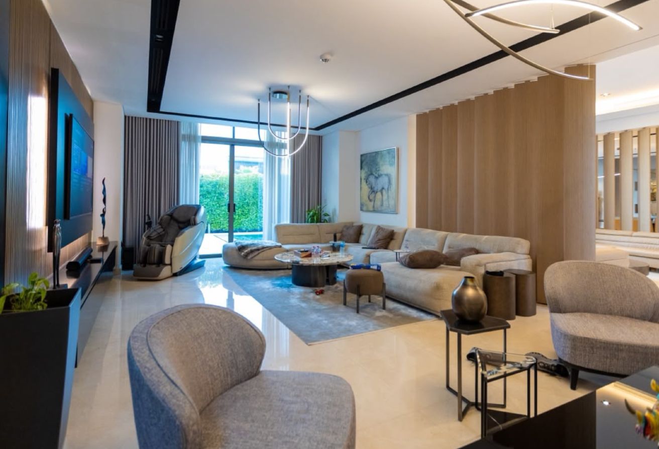 5 bedroom villa in Golf Place 1, Dubai Hills Estate: 5