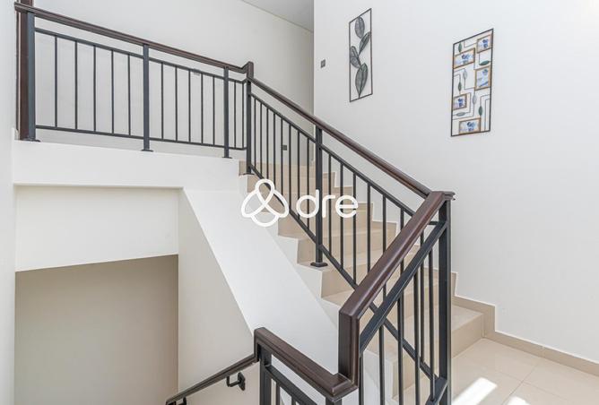 74233958 - صورة العقار 3