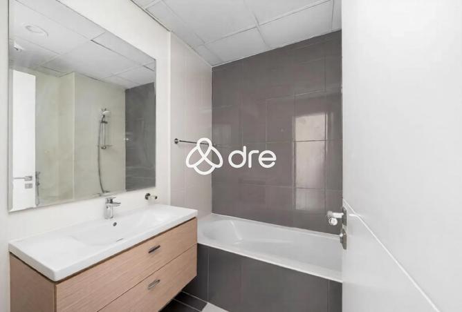 74233958 - صورة العقار 2