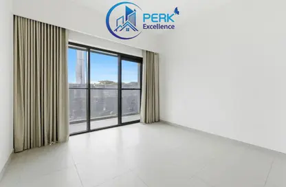 Apartment - 3 Bedrooms - 1 Bathroom for rent in Burj Royale - Downtown Dubai - Dubai