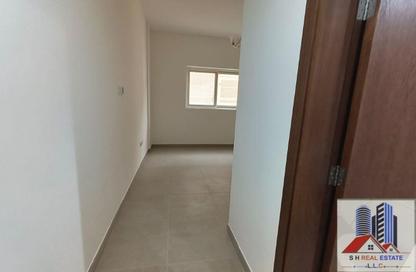 Apartment - 3 Bedrooms - 4 Bathrooms for rent in Amak Building - Majan - Dubai