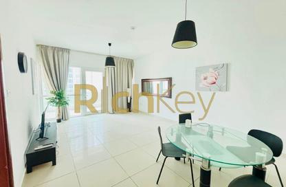Apartment - 1 Bedroom - 2 Bathrooms for sale in Marina Pinnacle - Dubai Marina - Dubai
