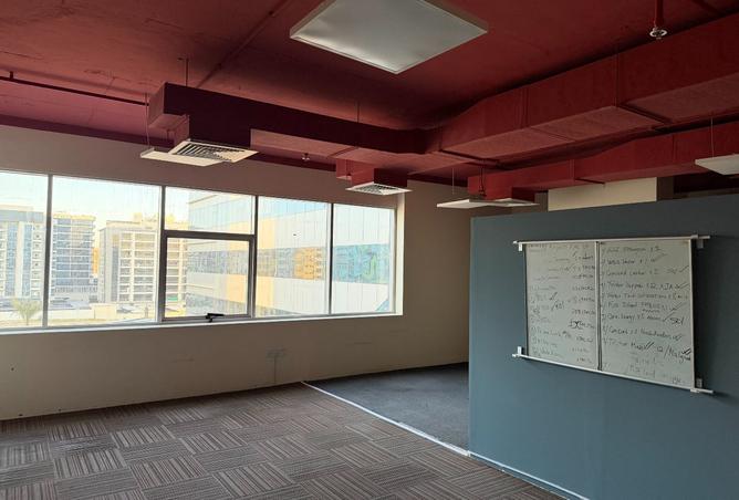 128384711 - Property Main Image