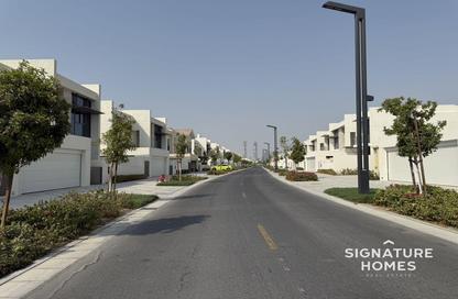 Villa - 4 Bedrooms - 5 Bathrooms for sale in District One Phase III - District One - Mohammed Bin Rashid City - Dubai Villa - 4 Bedrooms - 5 Bathrooms for sale in District One Phase III - District One - Mohammed Bin Rashid City - Dubai