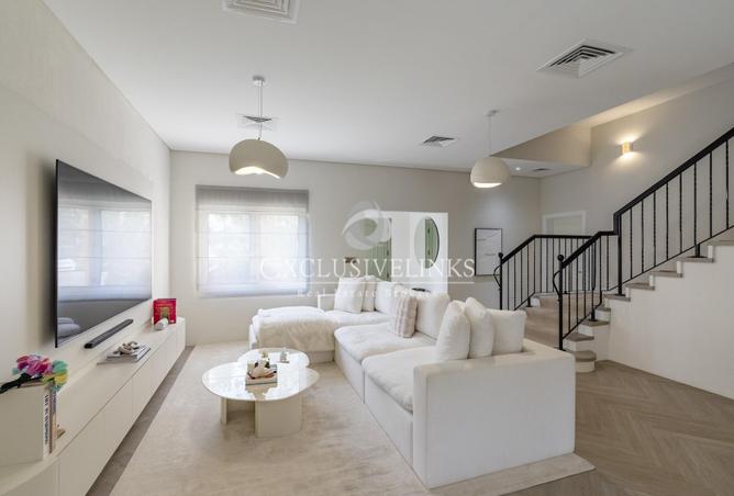 62860537 - Property Image 2