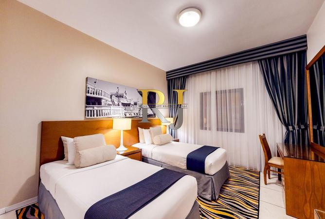 74624018 - Property Image 2