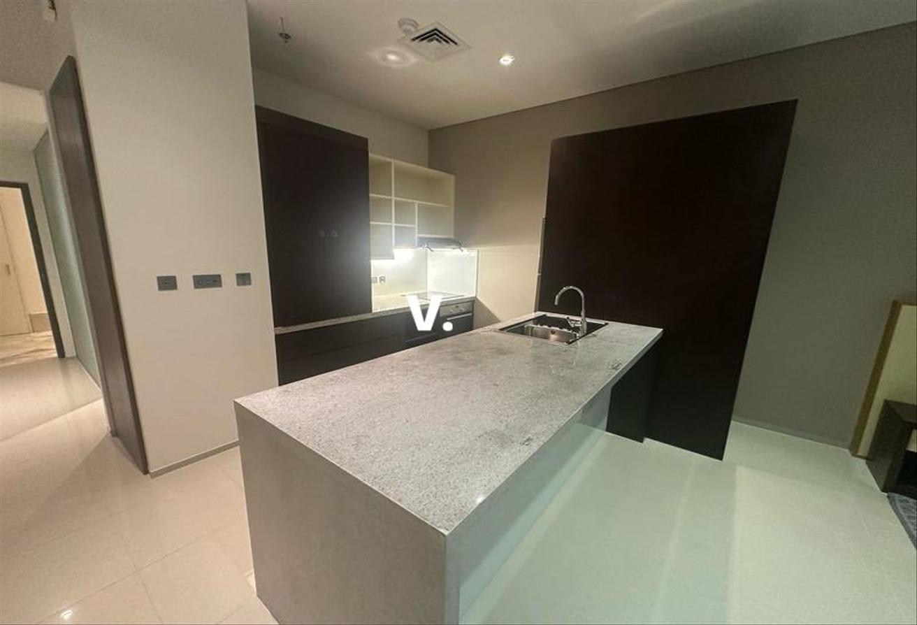 Furnished | Free AC | Close To One Central photo 10