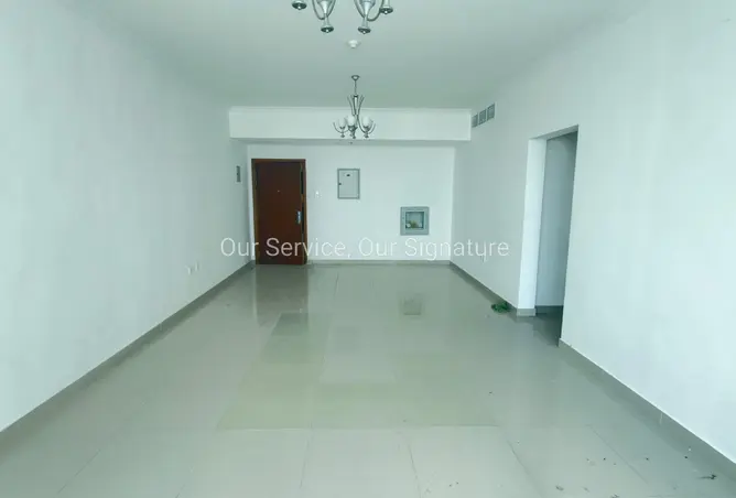 162811801 - Property Image 3