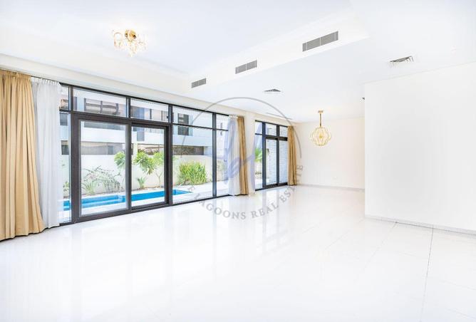 95297779 - Property Image 2