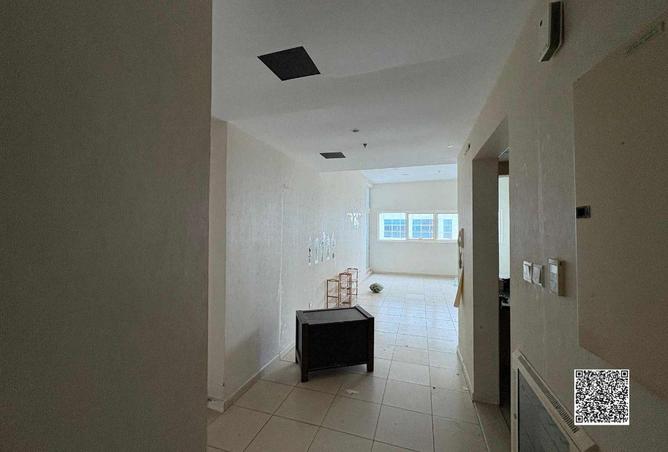 76166010 - Property Main Image